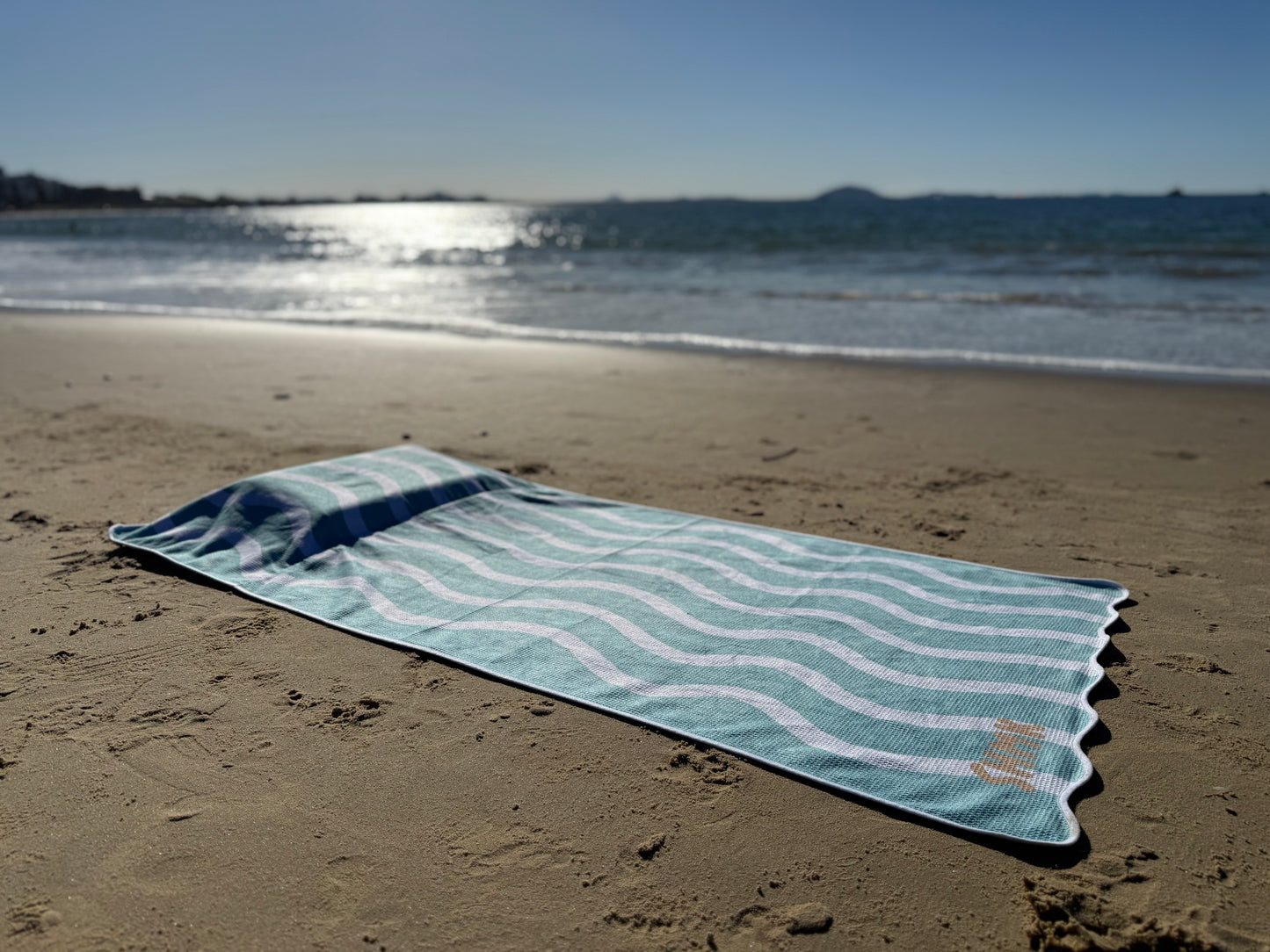 'Elitisi Premium Beach Towel