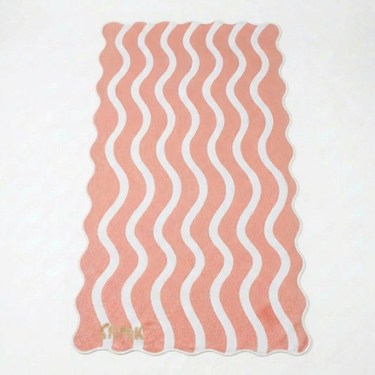 Kapiolani Premium Beach Towel