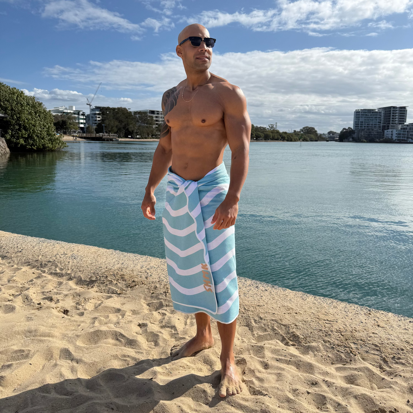 'Elitisi Premium Beach Towel