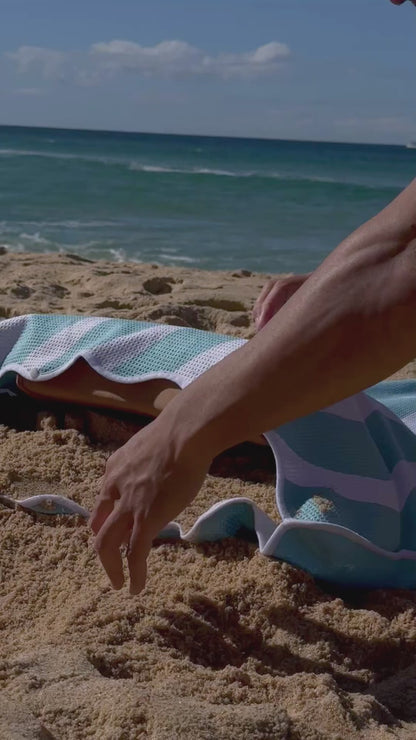 'Elitisi Beach Pillow